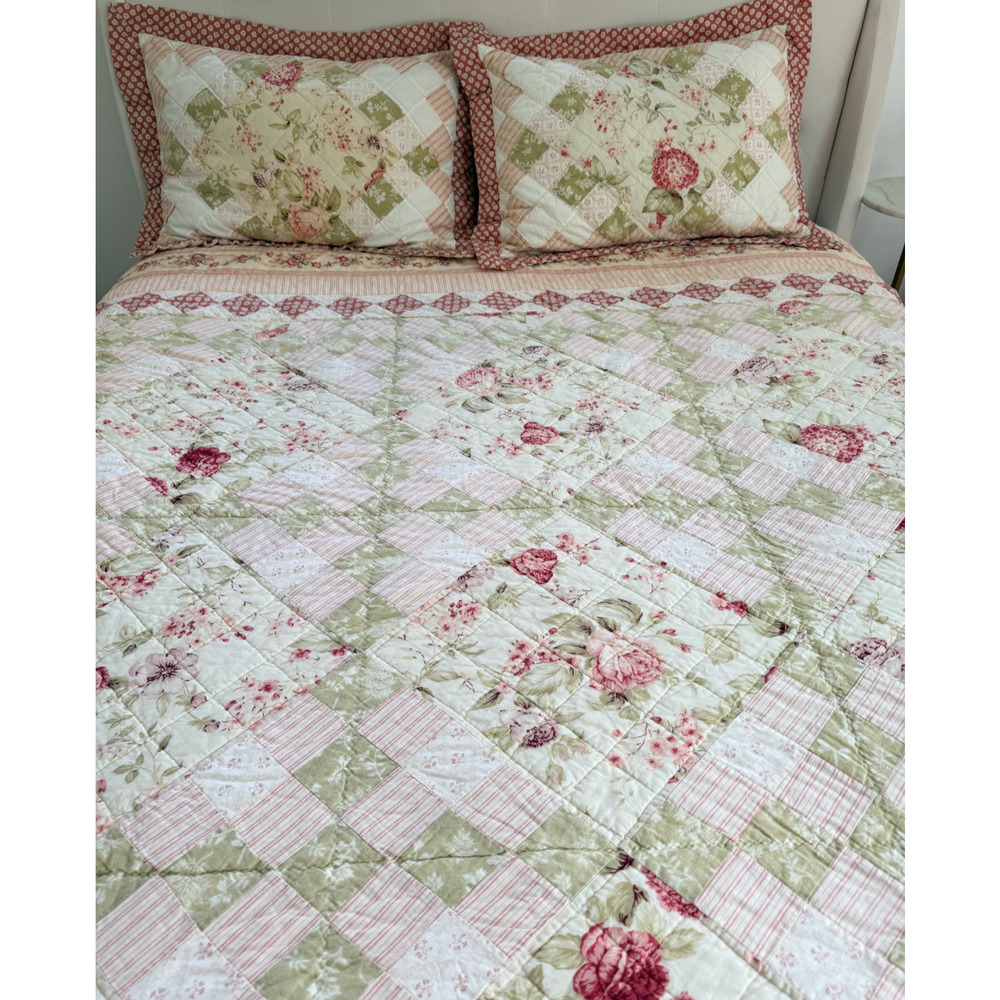 Home Expressions J.C. Penny Green Pink Floral Farmhouse Bedspread Shams QUEEN